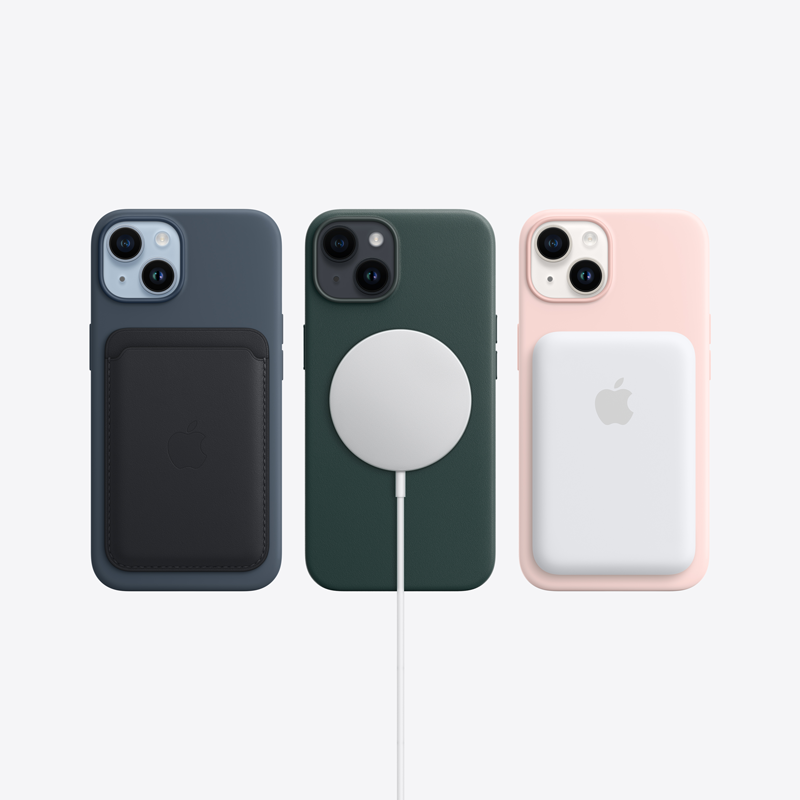 iPhone_14_ProductRED_PDP_Image_Position-8__en-US
